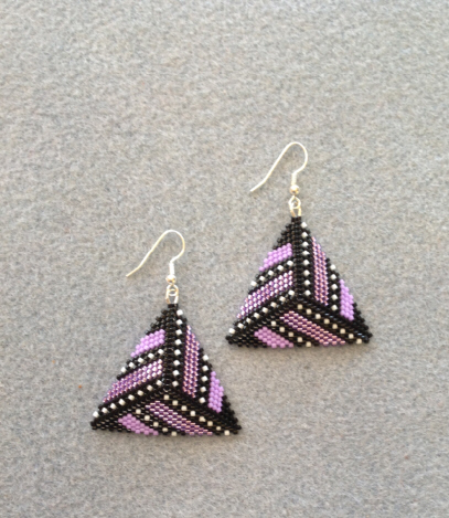 Triangle Peyote 0020 Black white purple wisteria-new smaller